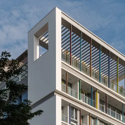 1LI7E HOTEL Hotels near Art Garden