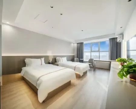 Fengtai Xinhe Business Hotel Hotels in Fengtai