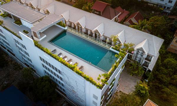 Sky Park Condotel & Residence