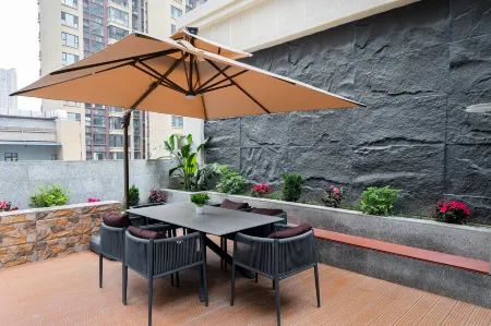 Tumai Cloud Hotel (Renli Diwang Square Branch) Отели рядом с достопримечательностью «Quxian Confucian Temple»