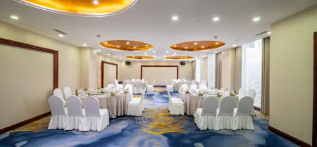 Yunan  Distinguished Guest Building Отели рядом с достопримечательностью «Sanjiacun Reservoir»