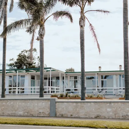 The Ellson Hotel