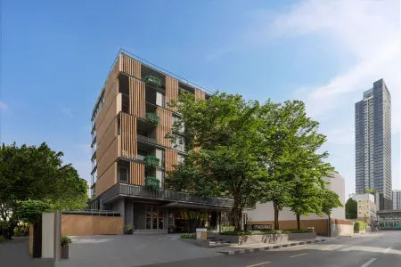 Madi Paidi Bangkok, Autograph Collection (Marriott international) Отели рядом с достопримечательностью «Wat Thung Setthi»