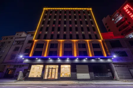 Xiyue Apartment Hotel Отели рядом с достопримечательностью «Fengru Square»