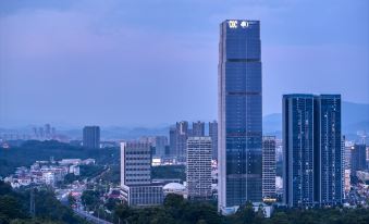 1. 광저우 쩡청 비..