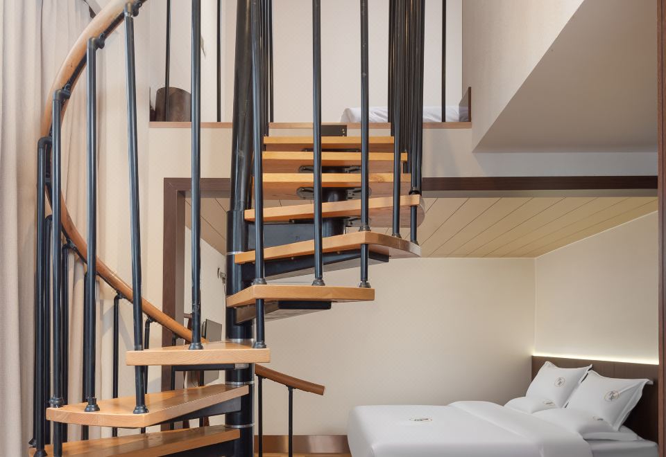 [루쉐 인에서 바라본 자링강의 멋진 강 전망]