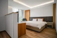 AHS Hotel (Xi'an Fengcheng 2nd Road  Youth Centre Subway Station) - Gym