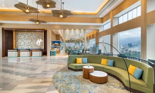 Holiday Inn Lampung Bukit Randu