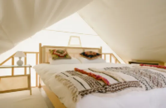 Zanhuang Siji Huguang Camping Hotel