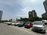 Rezen Hotel (Xinxiang Municipal Government East Railway Station) - Scenic