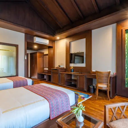 River Bank Jungle Resort