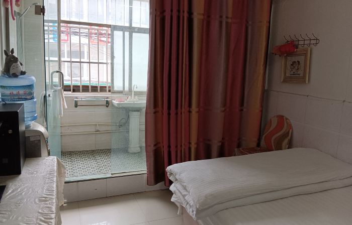 Fengyuan Hotel
