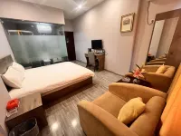 Yibai  Hotel