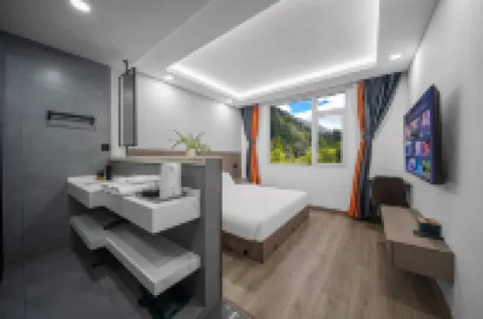 Kangding Xinyue Homestay