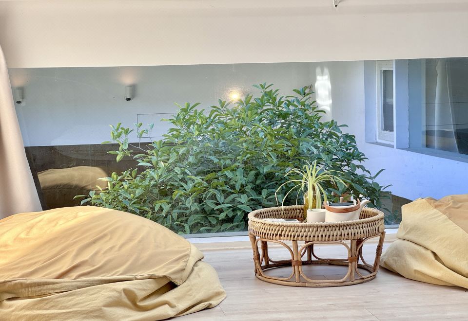 SuZhou Xugusu hotel의 인스타 감성이 돋보이는 객실 인테리어입니다.