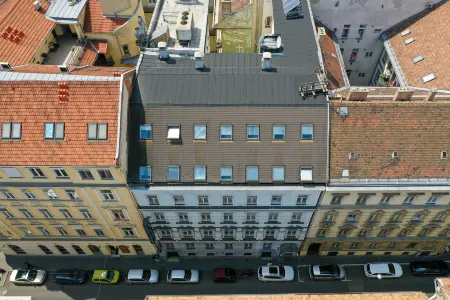 MP Hostel Budapest Отели в г. Будапешт