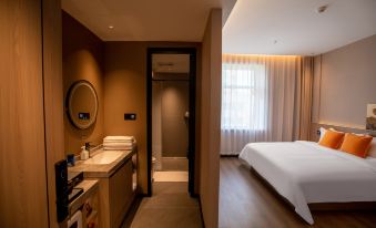 Bolesai Lake Jinshang Hotel