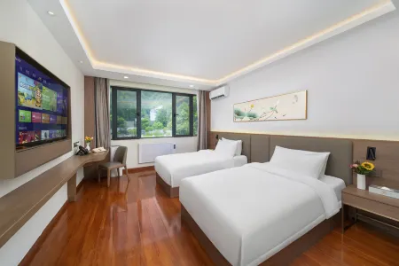 Royeah Hotel