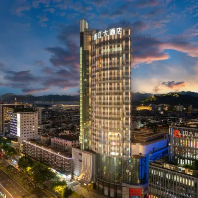 Zhejiang Grand Hotel Các khách sạn gần Quảng trường Vũ Lâm