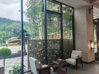 Jinshan Mangu Hotel (Guidong Hotel) - con vista montagne