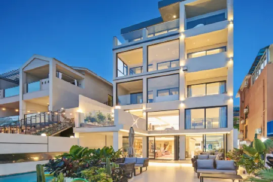 Santa Monica Seaview Vacation Home