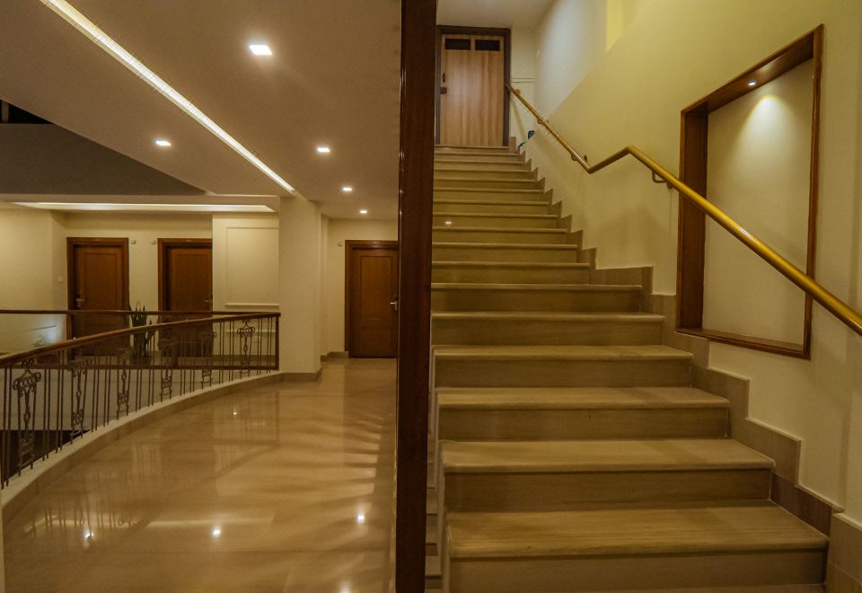 2. 호텔 페와 트립..