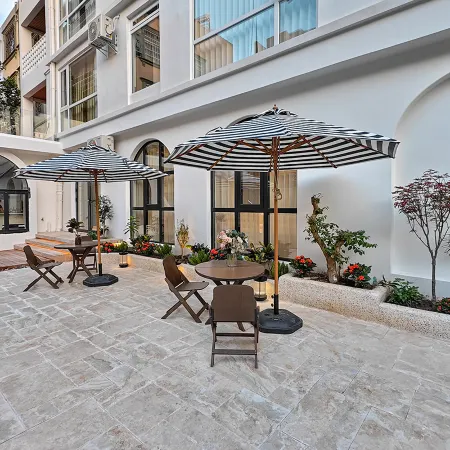 Beihai 8861 Flower Villa Design Hotel (Jintan Branch)