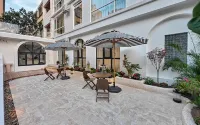 Beihai 8861 Flower Villa Design Hotel (Jintan Branch)
