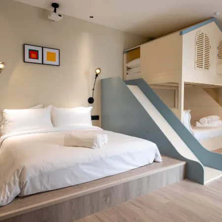 VIENTO RedHouse Melaka by Rest Collection Отели в г. Мелака