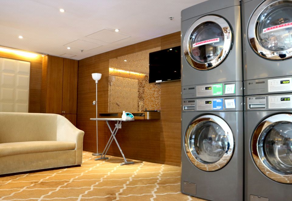 도르셋 몽콕 홍콩