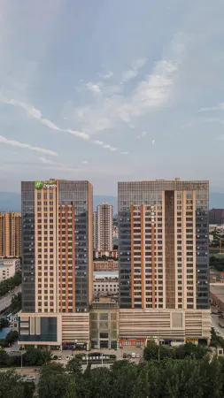 Holiday Inn Express Xi'an Hi-tech Jinye 2nd Road Отели рядом с достопримечательностью «Xi'an Institute Service & Software Science Technology»