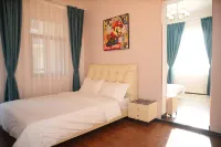 South Street Old Carp Hotel in zona Baiyuan Clear Pool