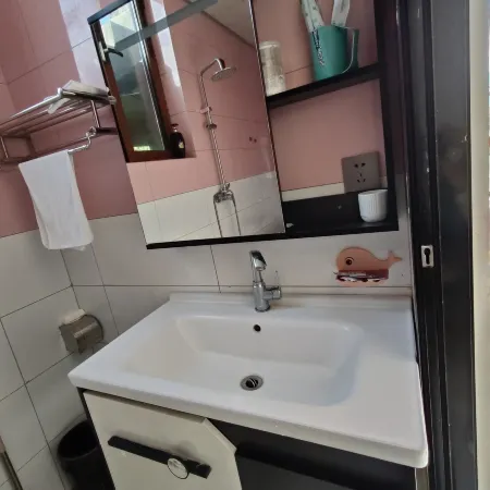 Shuidong Courtyard Homestay