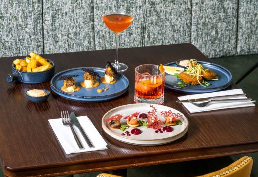 3. 더블트리 바이 ..