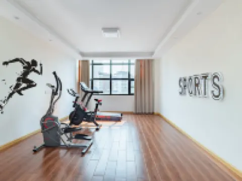Vienna Hotel (Longhui High-speed Railway Station) Hotels in Longhui