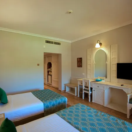 Sunrise Mamlouk Palace Resort