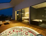 Garden Terrace Saga Hotel & Resorts Hotel di Kohoku