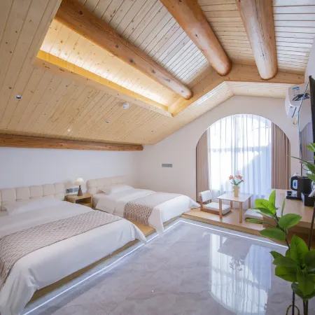 Huajian Homestay