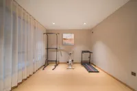 Wassim Hotel (Huanglong Jiuzhaigou High-speed Rail Station Store) - Gym