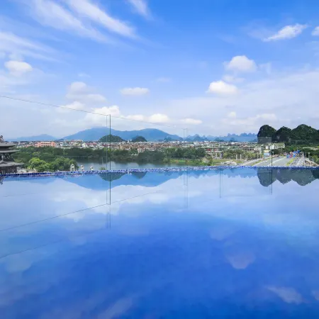 Universal international hotel (Guilin Liangjiang Sihu Elephant Trunk Mountain Branch)