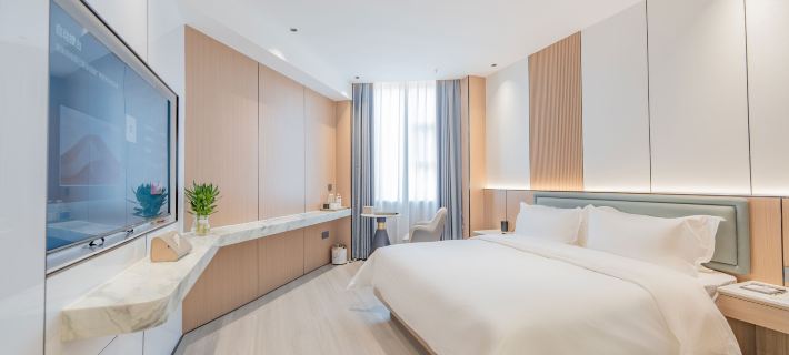 Yangxin Jiulonghui Hotel (Lianhuahu Park) Hotels in Yangxin