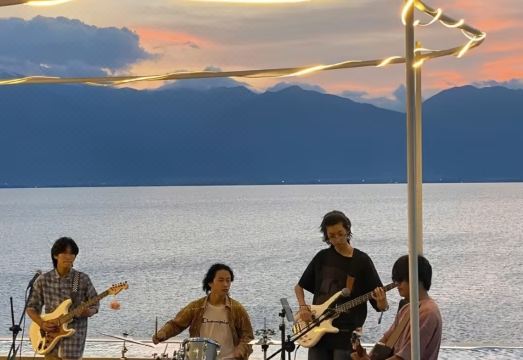 又见山 | Holiday Villa · 海景度假酒店（大理洱海店）外景图