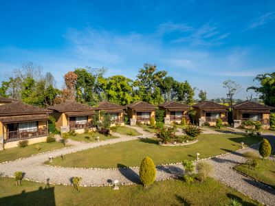 Jungle Villa Resort - Near Chitwan National Park
