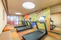 桔子酒店（博樂開屏湖公園店）