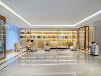 Vienna Hotel (Chaoyang Passenger Transport Center Youyi Street) Hotels in Chaoyang