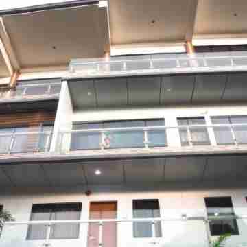 JSB Suites Hotel Exterior