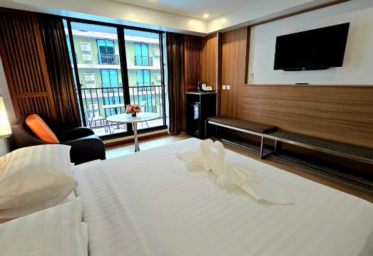 The Dynasty Hotel BangkokOver view