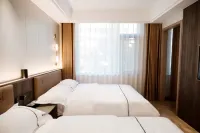 Starry Sky Hotel Hotels in Guangchang