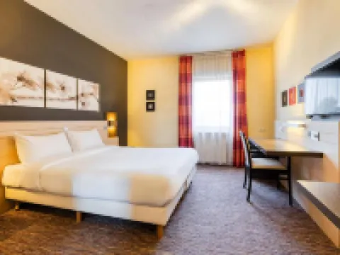 B&B HOTEL Mons Centre Hotéis em Mons