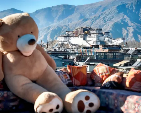 Gurkha Boutique Hotel (Jokhang Temple Barkhor Street Branch) Hotels in Lhasa